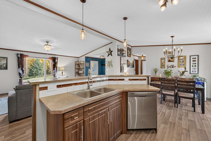 Interior real estate photograph 4