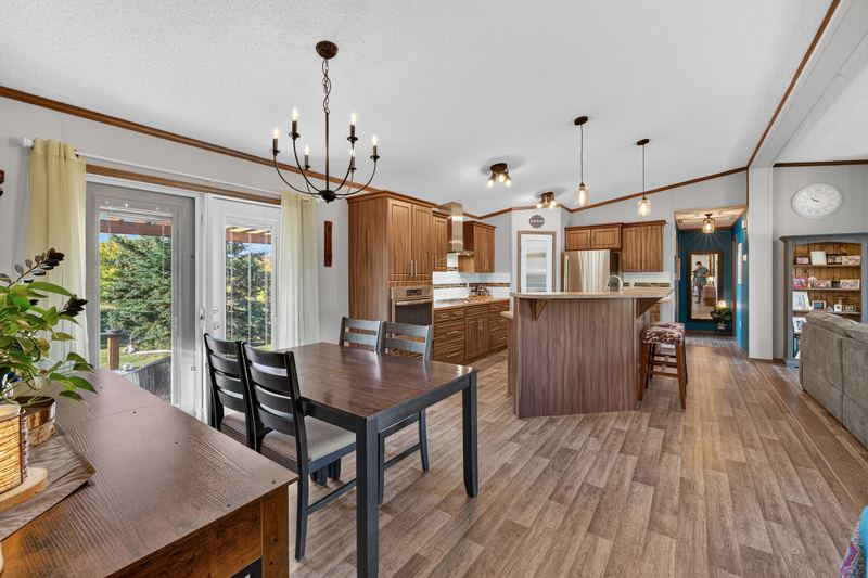 Interior real estate photograph 9